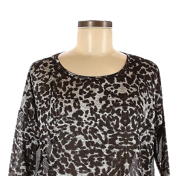 🌺 H&M Black Leopard Print Semi Sheer Oversized Tunic Top Size M NWT - Picture 3 of 8
